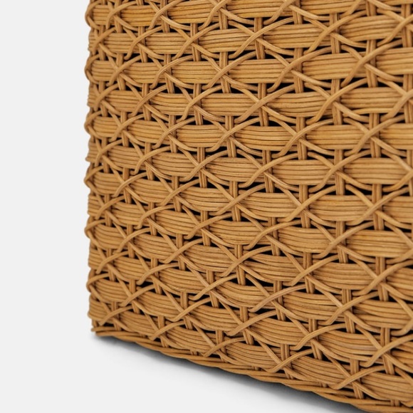 Zara Natural Basket bag in blk & Natural #cybersale - Picture 7 of 7
